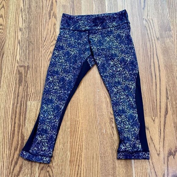 Lululemon Journey Crop Leggings - Picture 1 of 3